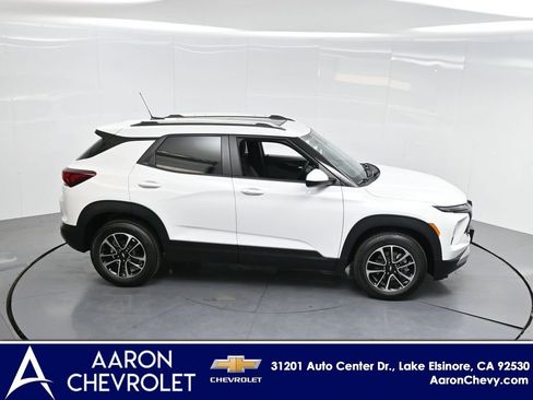 New 2025 Chevrolet TrailBlazer LT w/ Convenience Package AWD/4WD image 54