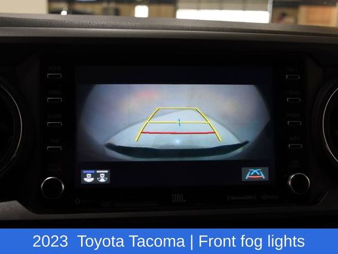 Used 2023 Toyota Tacoma TRD Sport w/ TRD Premium Sport Package AWD/4WD image 17