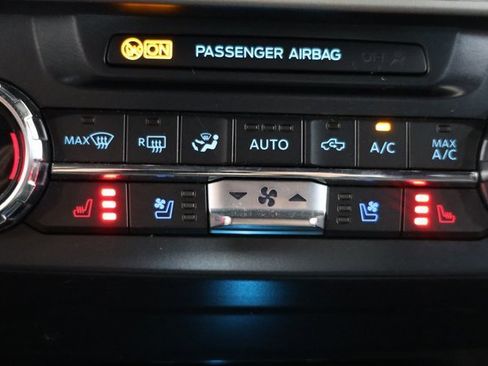 Used 2022 Ford F250 Lariat image 71