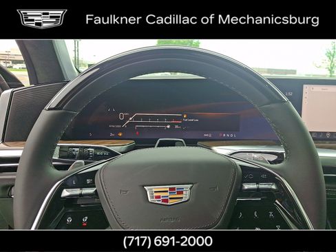 New 2026 Cadillac Escalade Platinum Sport w/ LPO, ONYX Package image 19