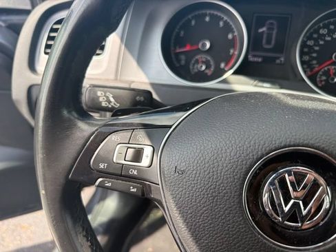 Used 2016 Volkswagen Golf S FWD image 13