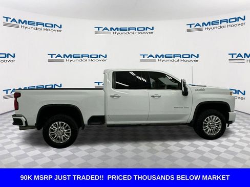 Used 2022 Chevrolet Silverado 2500 High Country w/ Z71 Off-Road Package AWD/4WD image 6