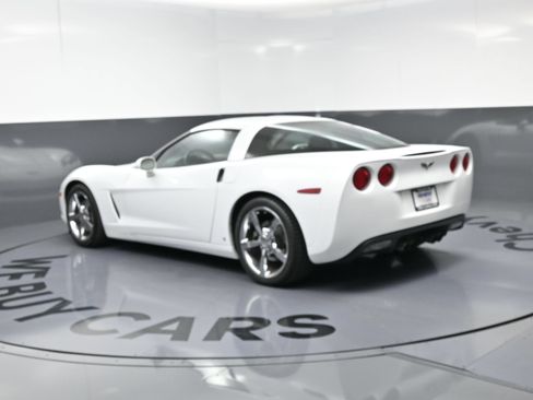 Used 2009 Chevrolet Corvette Coupe RWD image 7
