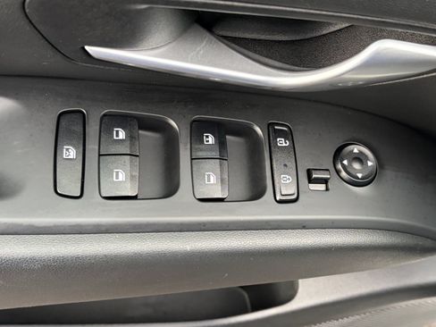 Used 2023 Hyundai Tucson SE AWD/4WD image 13
