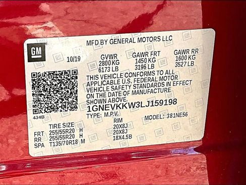 Used 2020 Chevrolet Traverse Premier w/ LPO, Black Accent Package image 18