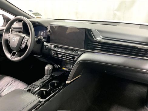 Certified 2025 Toyota Camry XSE FWD image 14