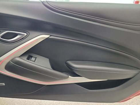 Certified 2021 Chevrolet Camaro SS RWD image 19