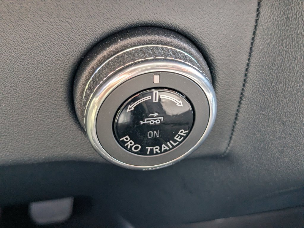 Used 2025 Lincoln Navigator Reserve AWD/4WD image 27