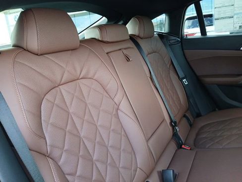 New 2026 BMW X6 xDrive40i image 12