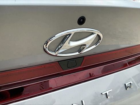 Used 2023 Hyundai Elantra SEL w/ Convenience Package FWD image 29