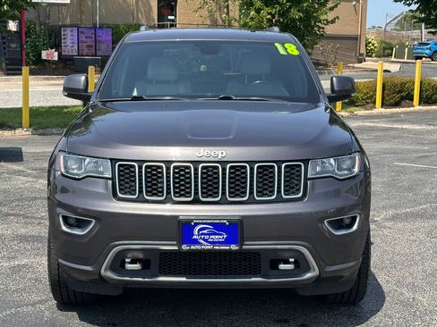 Used 2018 Jeep Grand Cherokee Limited AWD/4WD image 2