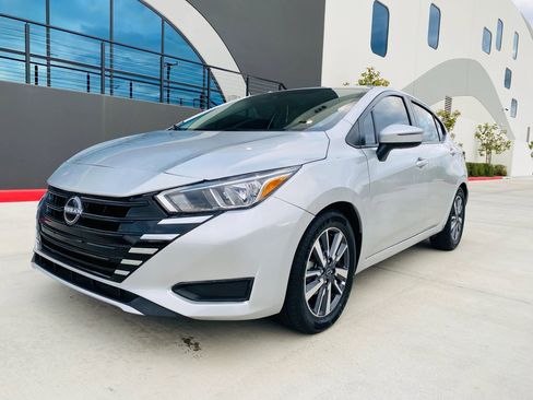 Used 2023 Nissan Versa SV FWD image 1