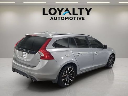 Used 2018 Volvo V60 T5 Dynamic w/ Vision Package FWD image 5