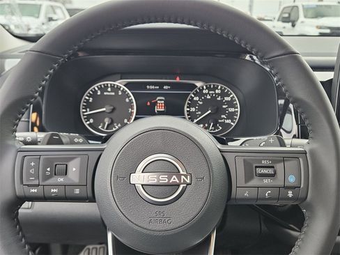 New 2025 Nissan Pathfinder SV image 25