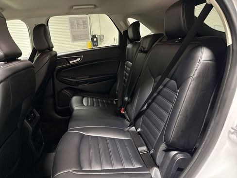Used 2024 Ford Edge SEL image 22