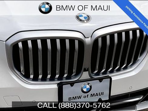 Used 2024 BMW X5 xDrive40i w/ Parking Assistance Package AWD/4WD image 28