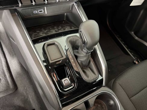 New 2026 GMC Canyon Elevation image 24