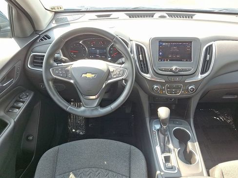 Certified 2024 Chevrolet Equinox LT FWD image 12