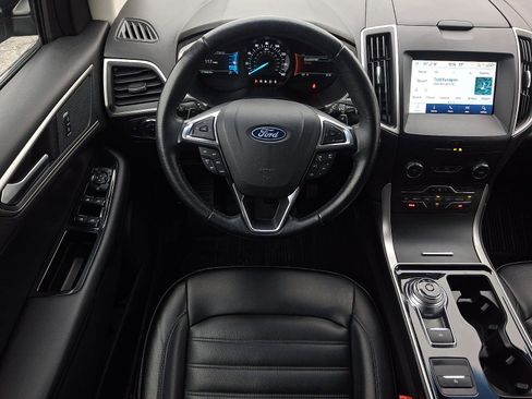 Used 2019 Ford Edge SEL w/ Equipment Group 201A image 11