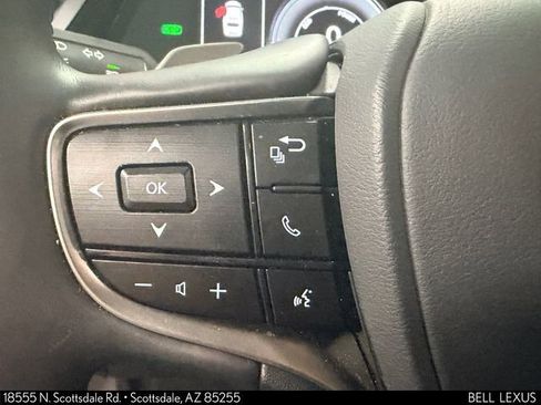 Used 2025 Lexus ES 300h w/ Premium Package FWD image 21