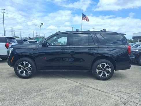 New 2026 GMC Yukon AT4 w/ Premium Trailering Package AWD/4WD image 4