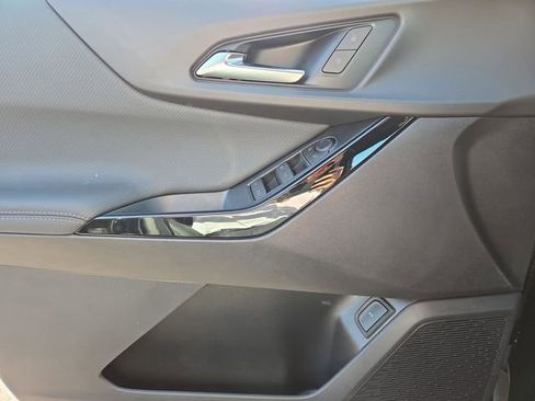 New 2026 Chevrolet Equinox LT w/ Convenience Package II image 22