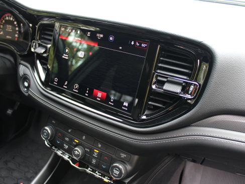 Certified 2022 Dodge Durango GT image 18