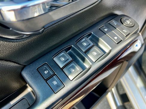 Used 2017 GMC Sierra 2500 SLE w/ SLE Preferred Package image 25