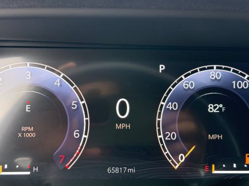 Used 2022 Jeep Grand Cherokee L Limited RWD image 16