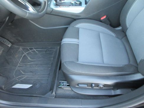 Used 2024 Chevrolet Blazer LT w/ Convenience Package FWD image 20