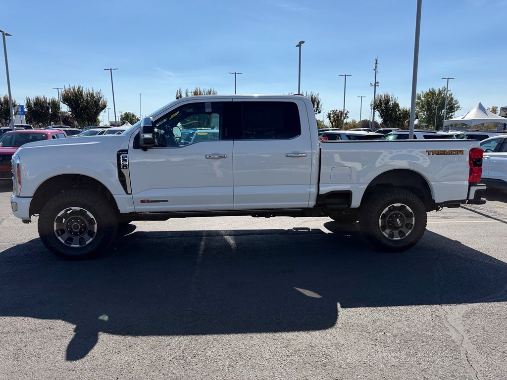 Used 2023 Ford F250 Platinum w/ Tremor Off-Road Package AWD/4WD image 6
