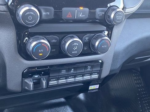 New 2023 RAM 3500 Tradesman w/ Safety Group image 21