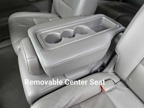 Used 2016 Honda Odyssey Touring Elite image 30