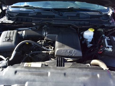 Used 2021 RAM 1500 Classic SLT w/ Electronics Convenience Group AWD/4WD image 55