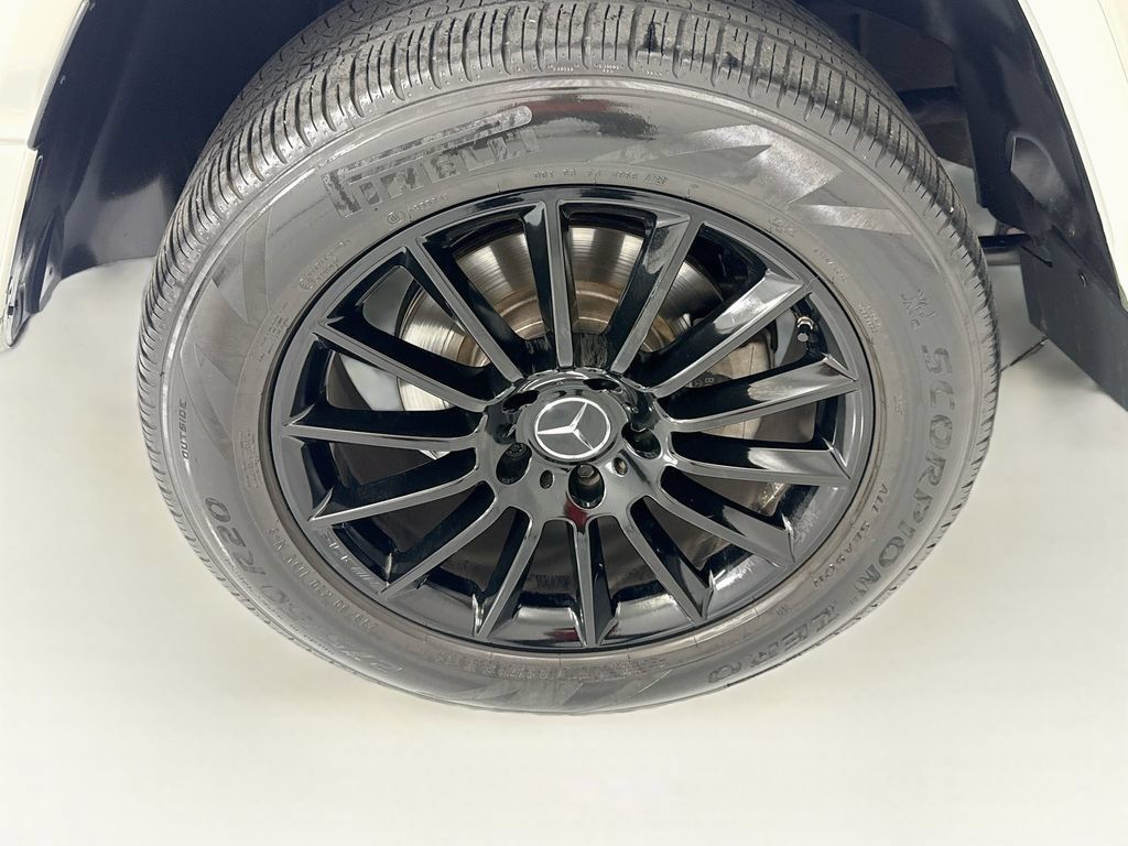 Used 2021 Mercedes-Benz G 550 image 32