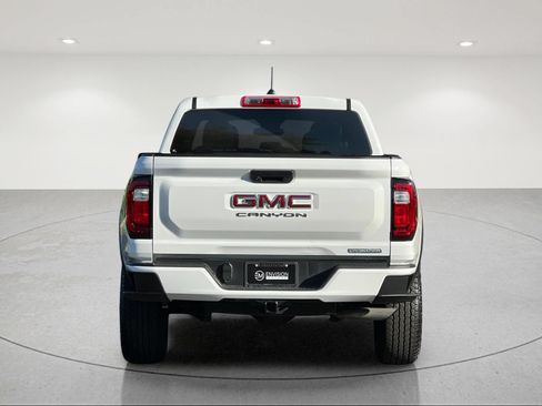 Used 2024 GMC Canyon Elevation w/ Trailering Package RWD image 4