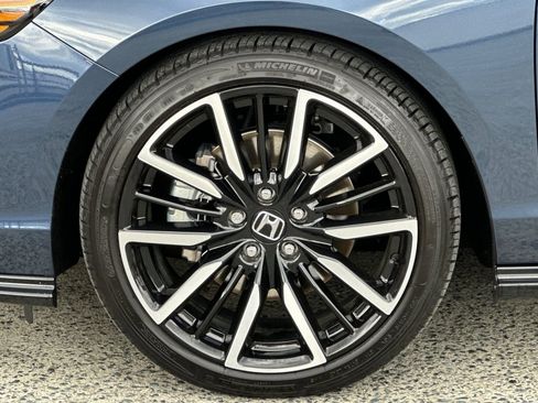 Used 2025 Honda Accord Touring image 35