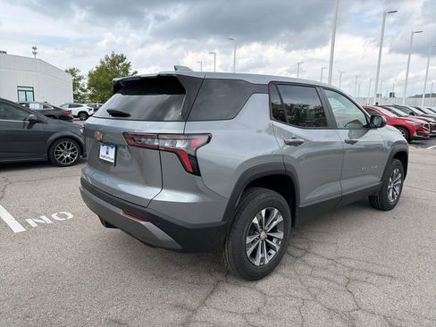 New 2026 Chevrolet Equinox LT FWD image 3