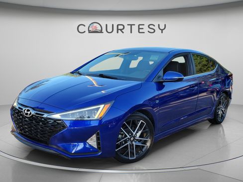 Used 2020 Hyundai Elantra Sport w/ Cargo Package (C1) FWD image 1