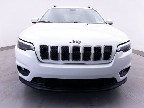 Used 2019 Jeep Cherokee Latitude Plus FWD image 10