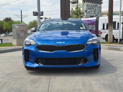 Used 2022 Kia Stinger GT-Line w/ Sun & Sound Package AWD/4WD image 10