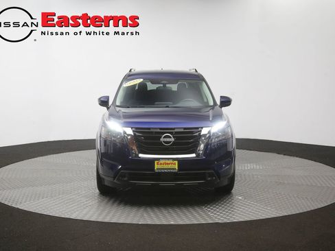 Used 2025 Nissan Pathfinder SV FWD image 51