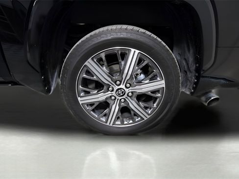 Used 2022 Toyota Tundra Capstone image 43