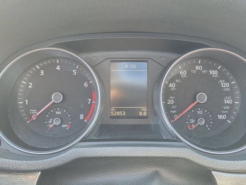 Used 2016 Volkswagen Passat 1.8T SE w/ Lighting Package (P06) image 12