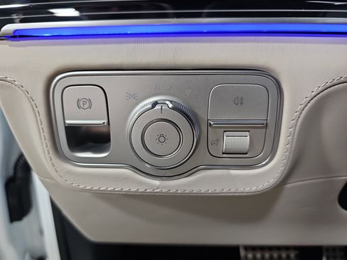 New 2026 Mercedes-Benz GLE 63 AMG S image 27