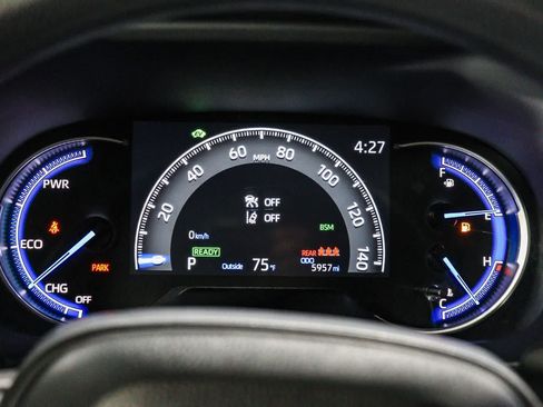 Certified 2025 Toyota RAV4 XLE AWD/4WD image 25