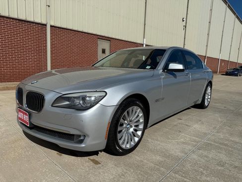 Used 2012 BMW 750Li xDrive image 1