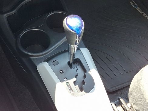 Used 2014 Toyota Prius C Two FWD image 16