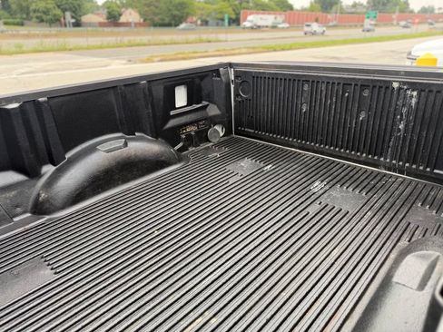 Used 2017 Ford F150 XL w/ XL Power Equipment Group AWD/4WD image 8