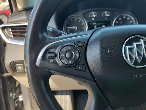 Used 2018 Buick Enclave Premium image 26